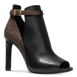 Micheal kors Lawson high heel